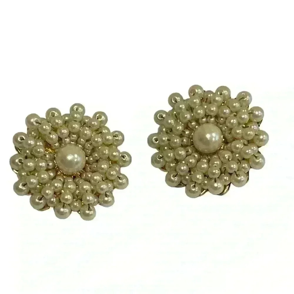 Clip earrings